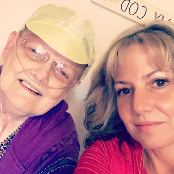 Meet your Posher, Toni - Picture 1 of 2